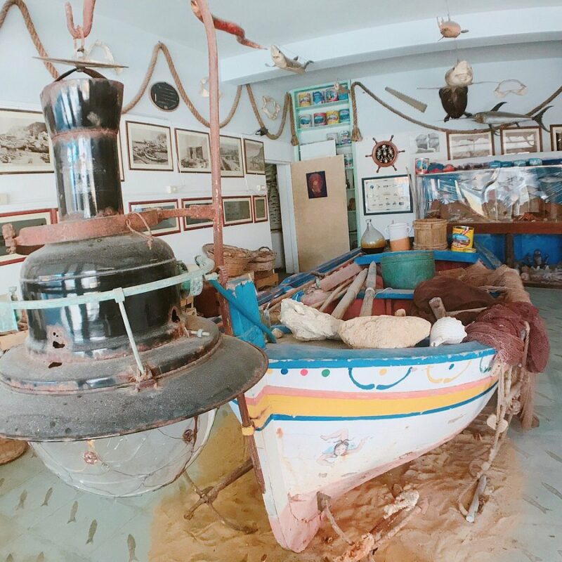 Le musée de l’anchois à Aspra, un lieu à savourer …